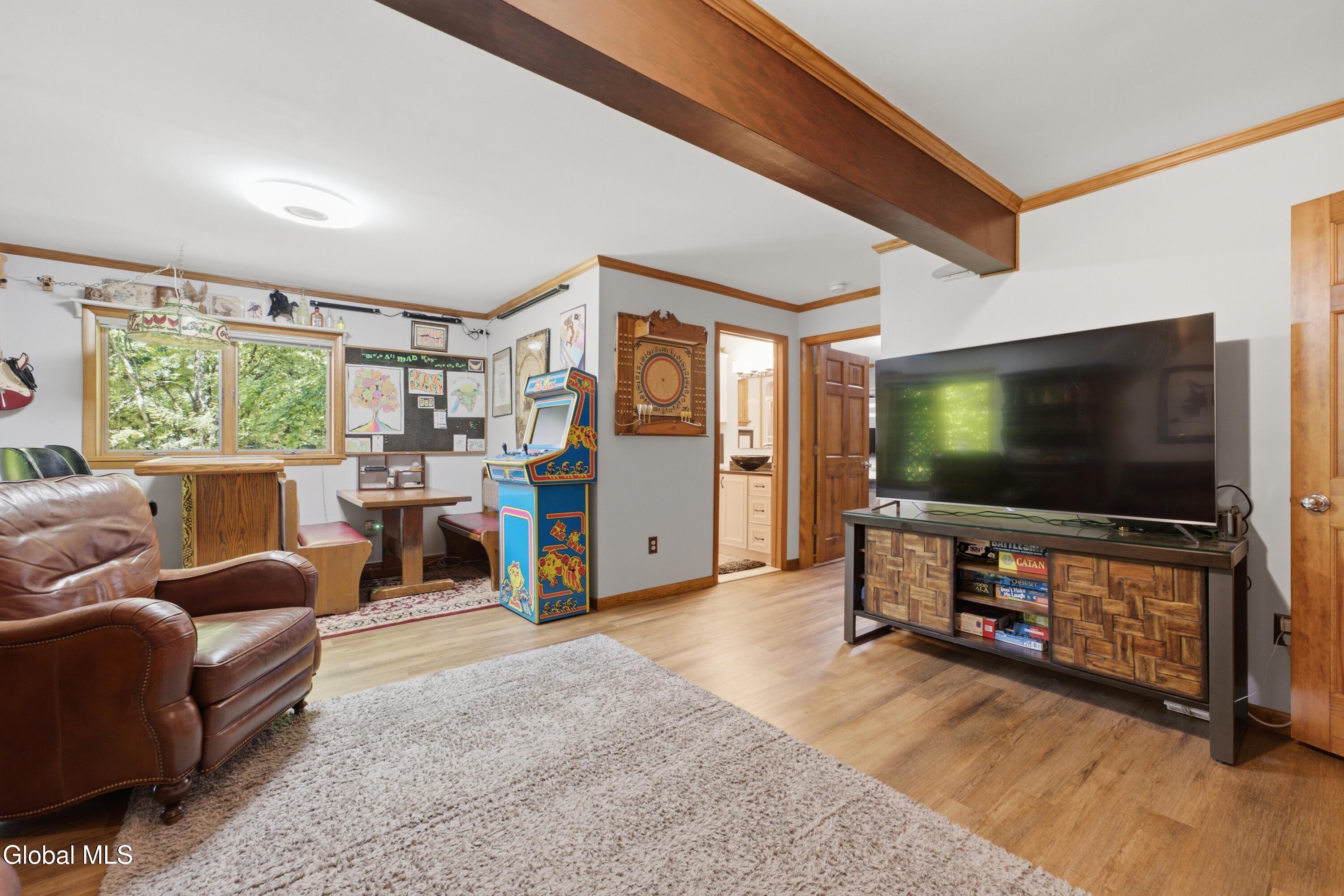 30 Constitution Way Queensbury NY 12804