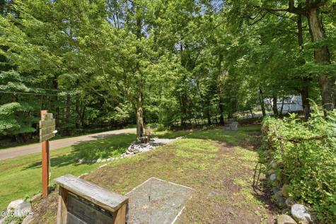 30 Constitution Way Queensbury NY 12804