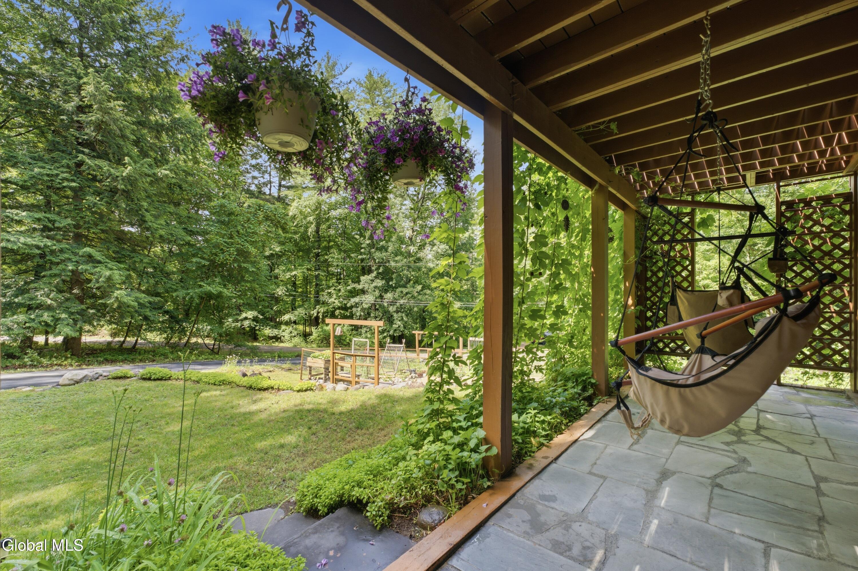30 Constitution Way Queensbury NY 12804