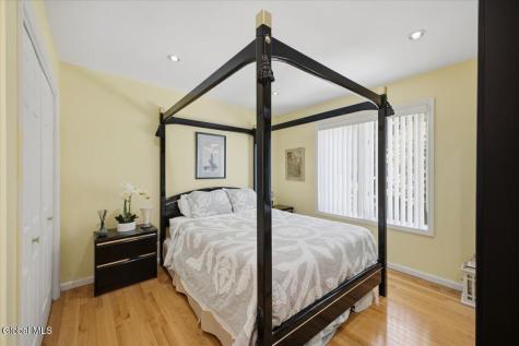 18 Pinion Pine Lane Queensbury NY 12804