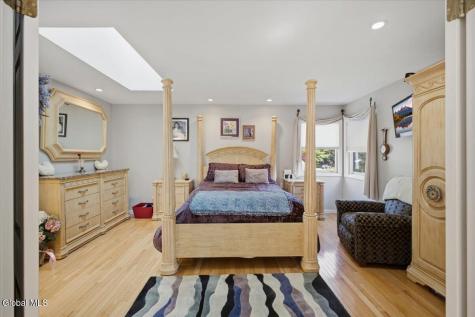 18 Pinion Pine Lane Queensbury NY 12804