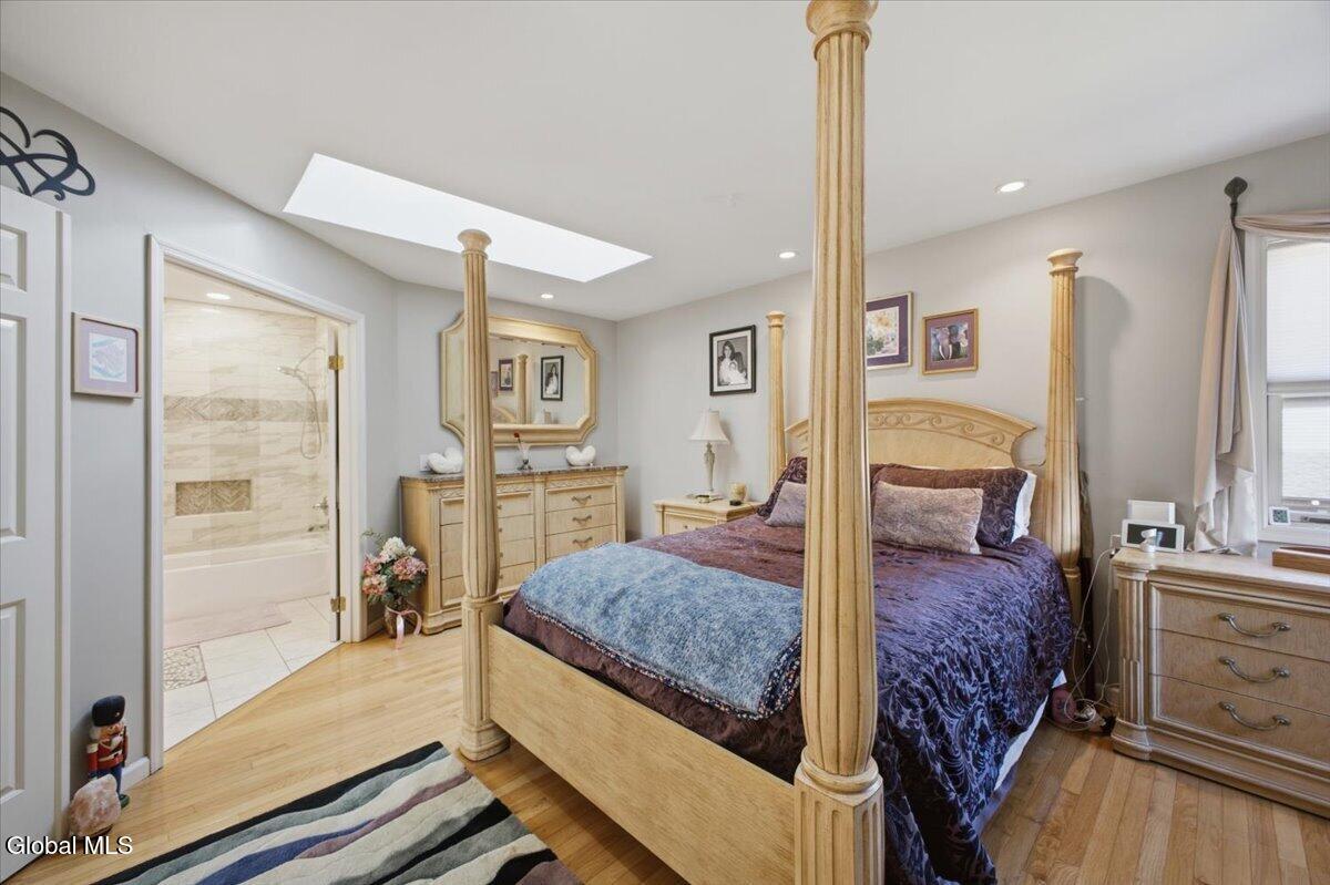 18 Pinion Pine Lane Queensbury NY 12804