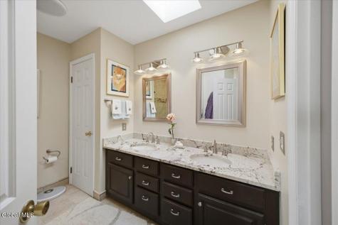 18 Pinion Pine Lane Queensbury NY 12804