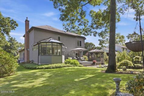 18 Pinion Pine Lane Queensbury NY 12804