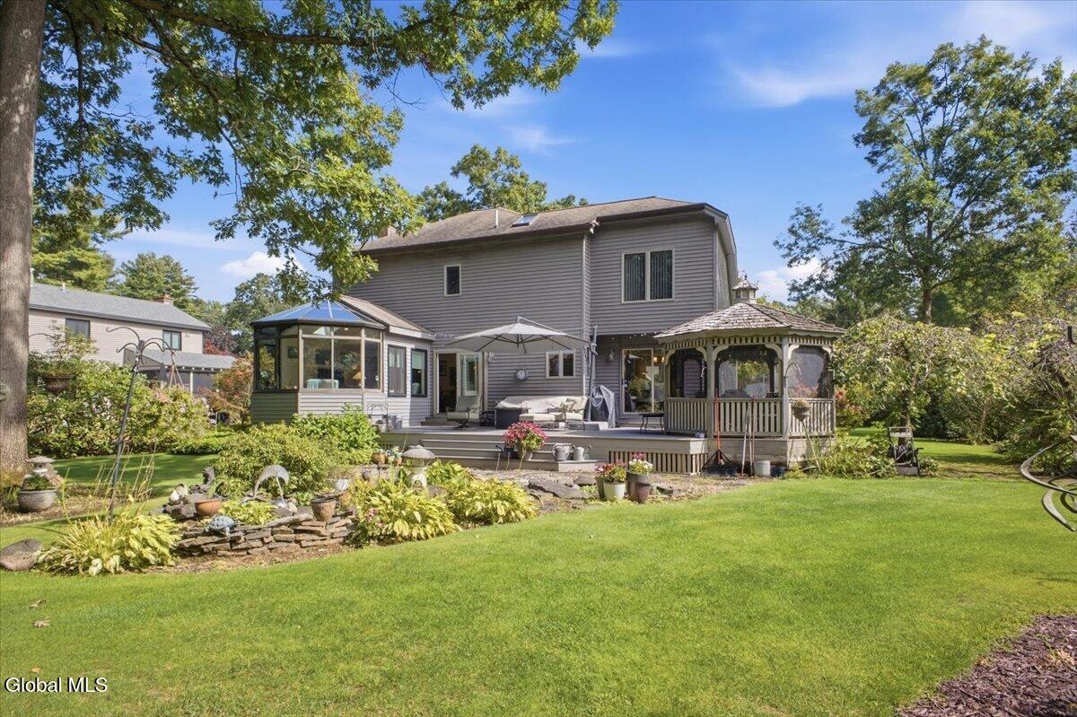 18 Pinion Pine Lane Queensbury NY 12804