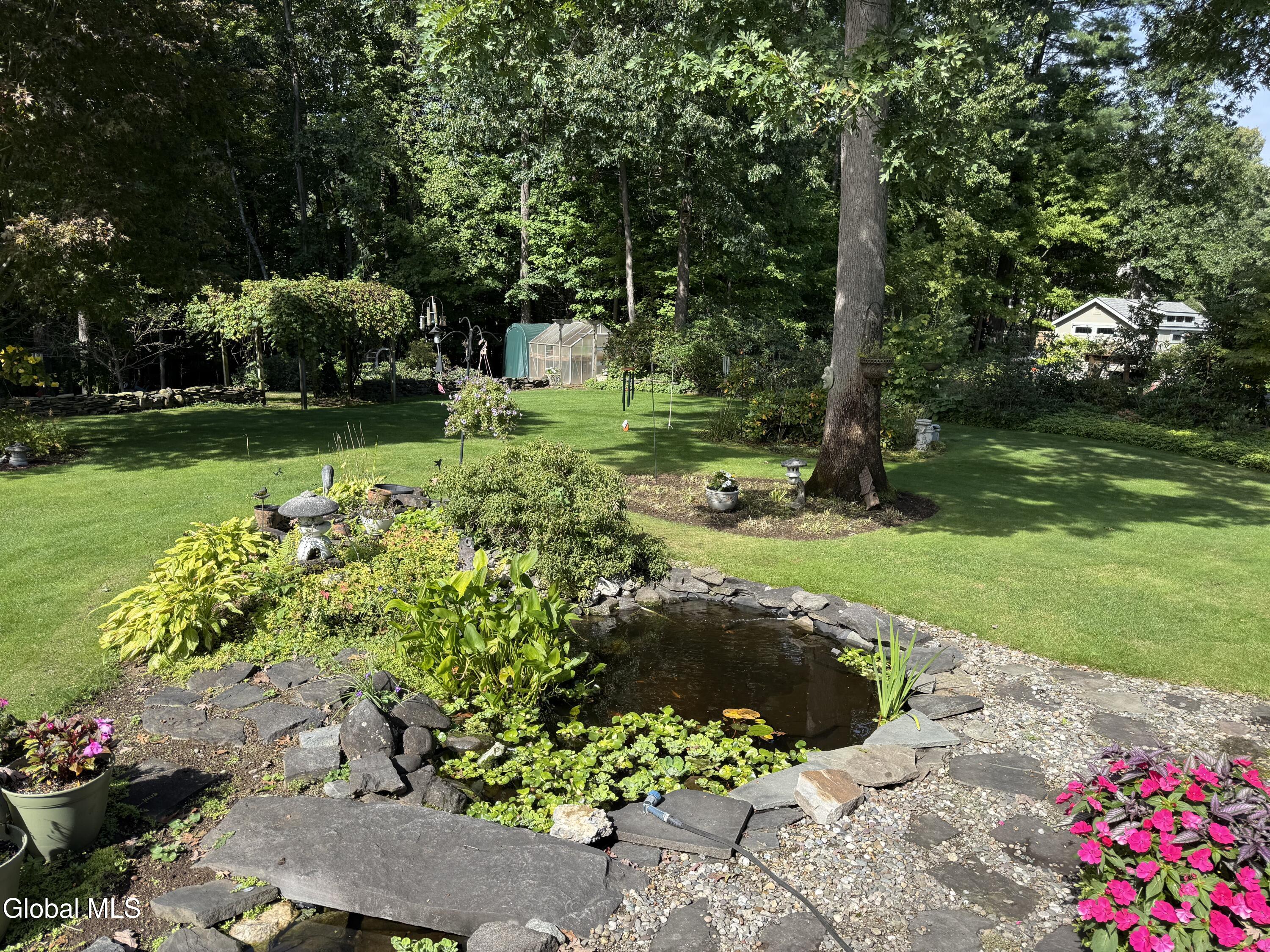 18 Pinion Pine Lane Queensbury NY 12804