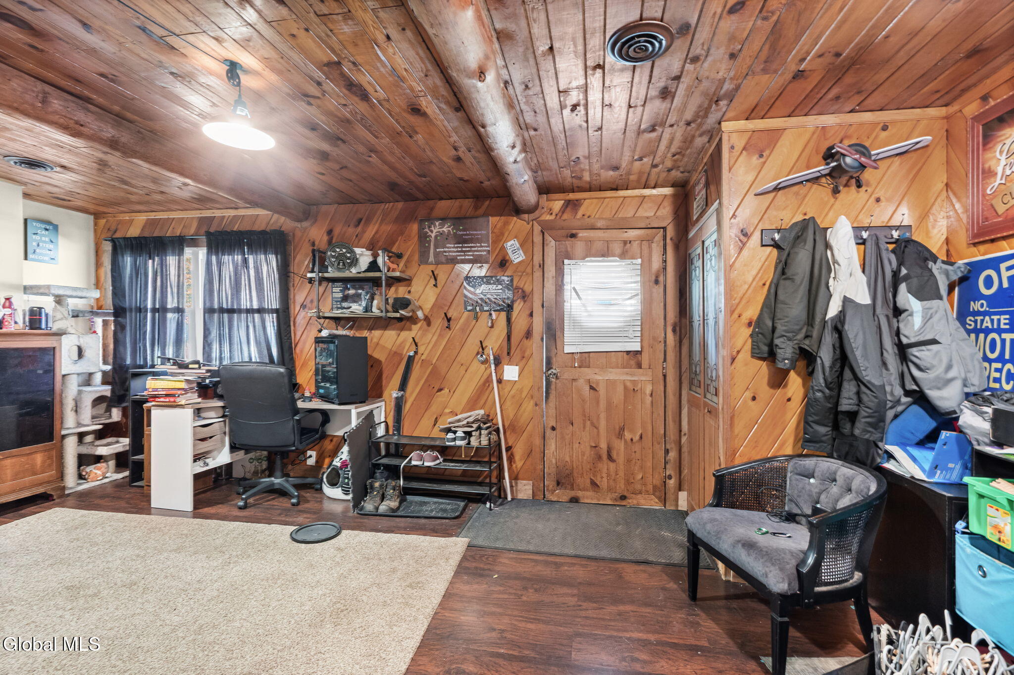 2892 W Lydius Street Schenectady NY 12303
