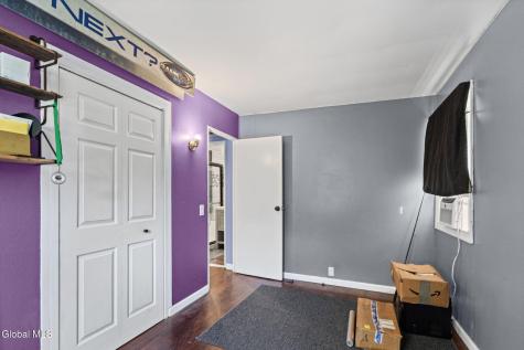 2892 W Lydius Street Schenectady NY 12303