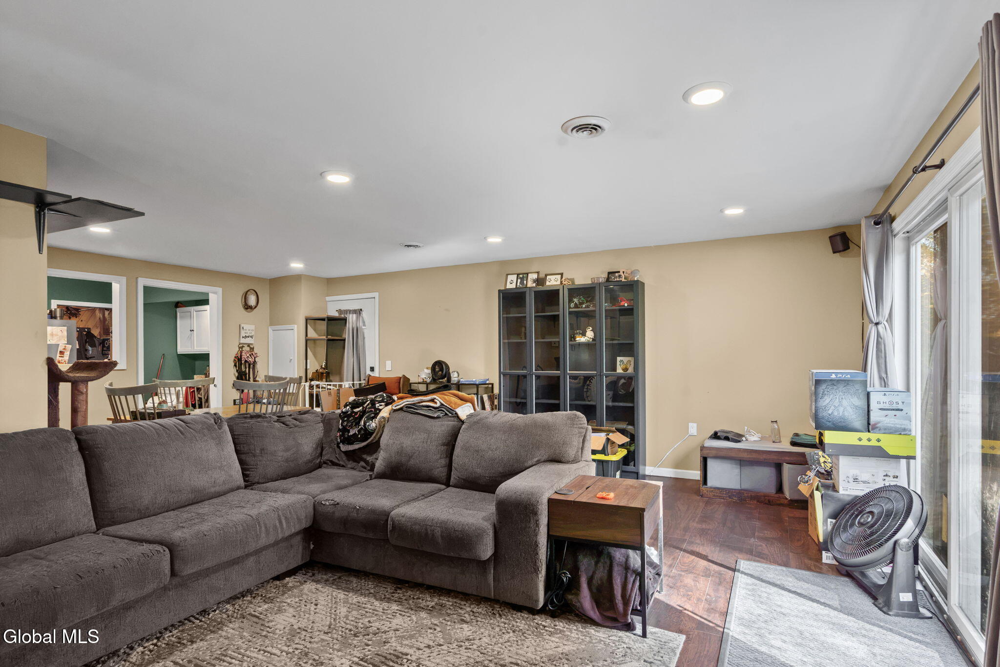 2892 W Lydius Street Schenectady NY 12303