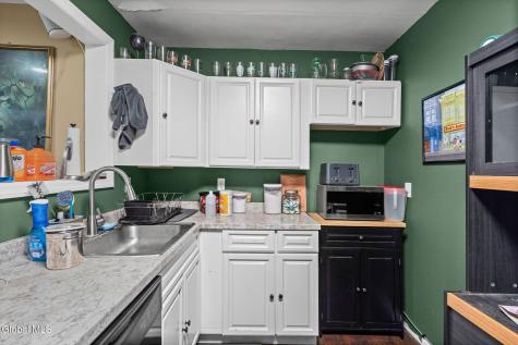 2892 W Lydius Street Schenectady NY 12303