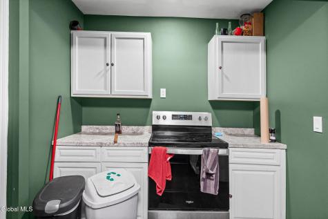 2892 W Lydius Street Schenectady NY 12303