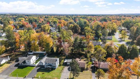 2892 W Lydius Street Schenectady NY 12303