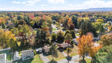 2892 W Lydius Street Schenectady NY 12303