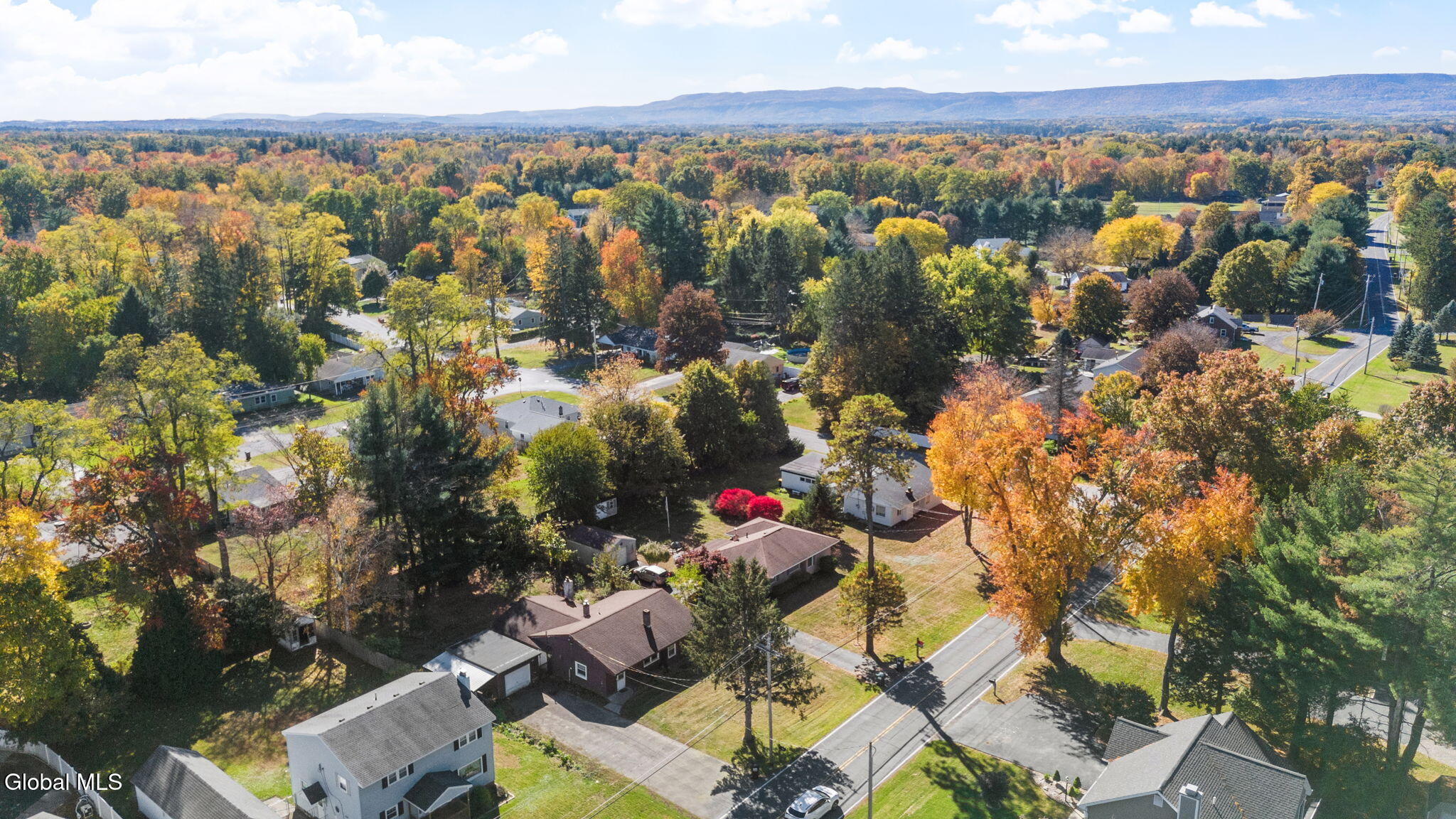 2892 W Lydius Street Schenectady NY 12303