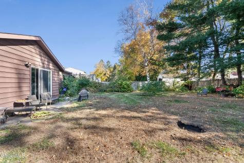 2892 W Lydius Street Schenectady NY 12303