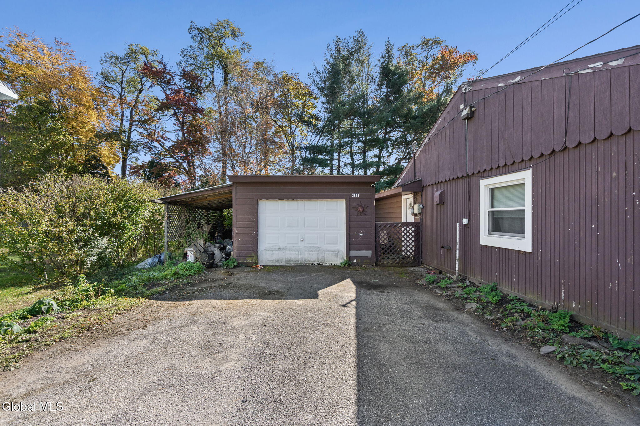 2892 W Lydius Street Schenectady NY 12303