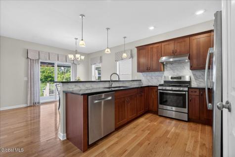 59 Somerset Drive Halfmoon NY 12118