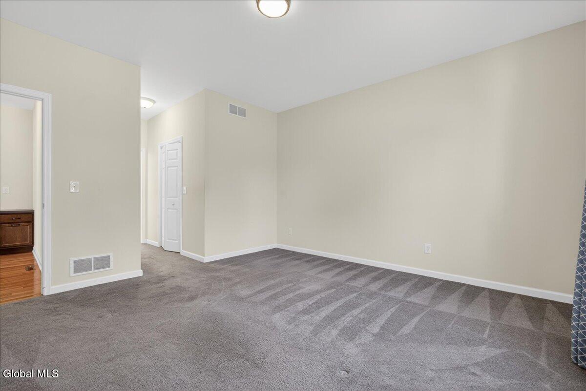 59 Somerset Drive Halfmoon NY 12118