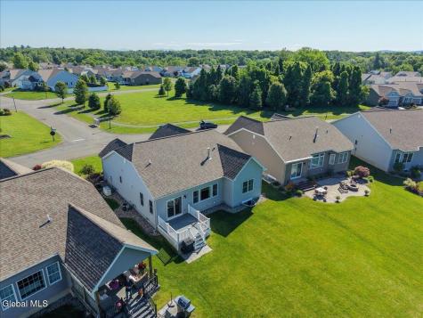 59 Somerset Drive Halfmoon NY 12118