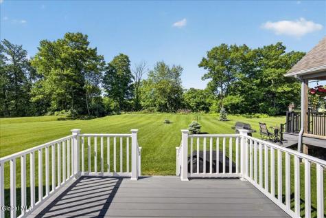 59 Somerset Drive Halfmoon NY 12118