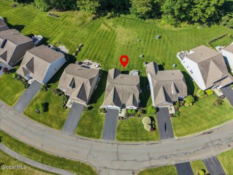 59 Somerset Drive Halfmoon NY 12118