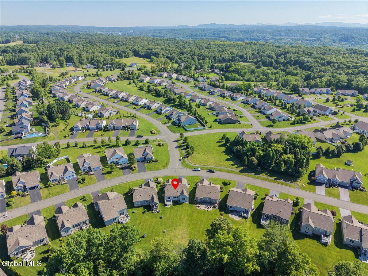 59 Somerset Drive Halfmoon NY 12118