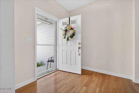 59 Somerset Drive Halfmoon NY 12118