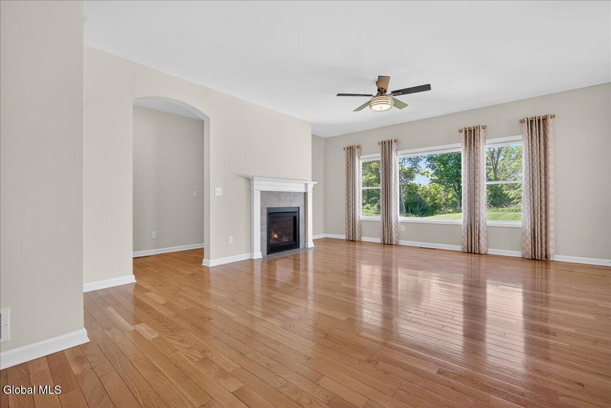 59 Somerset Drive Halfmoon NY 12118