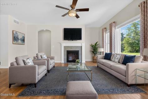 59 Somerset Drive Halfmoon NY 12118