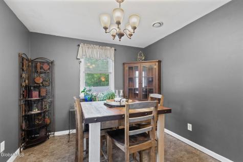 298 Peck Road Wynantskill NY 12198