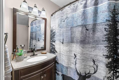298 Peck Road Wynantskill NY 12198