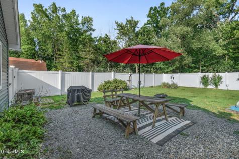298 Peck Road Wynantskill NY 12198
