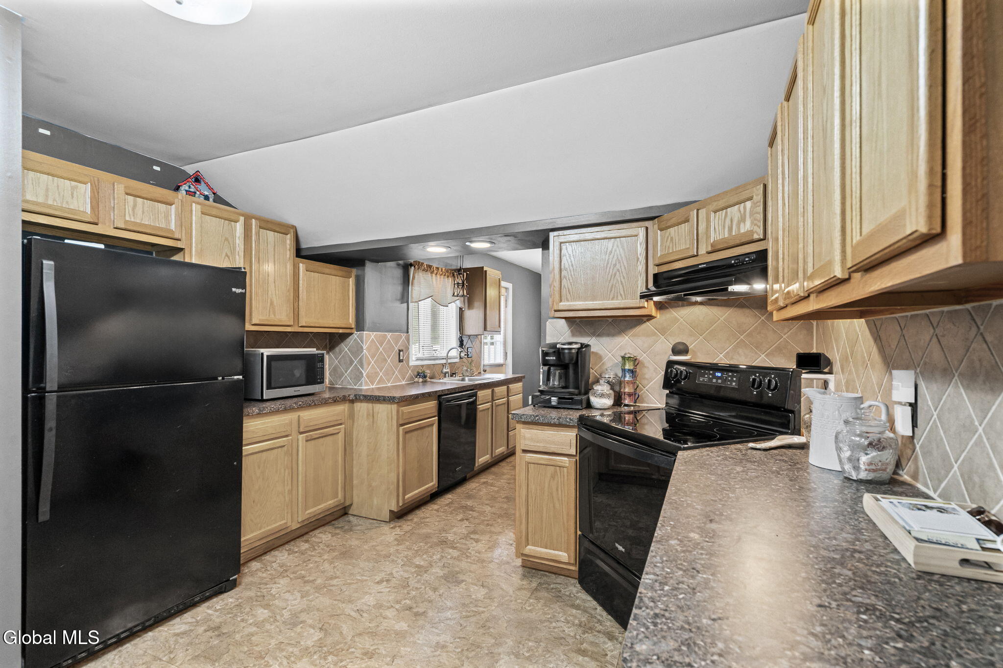 298 Peck Road Wynantskill NY 12198