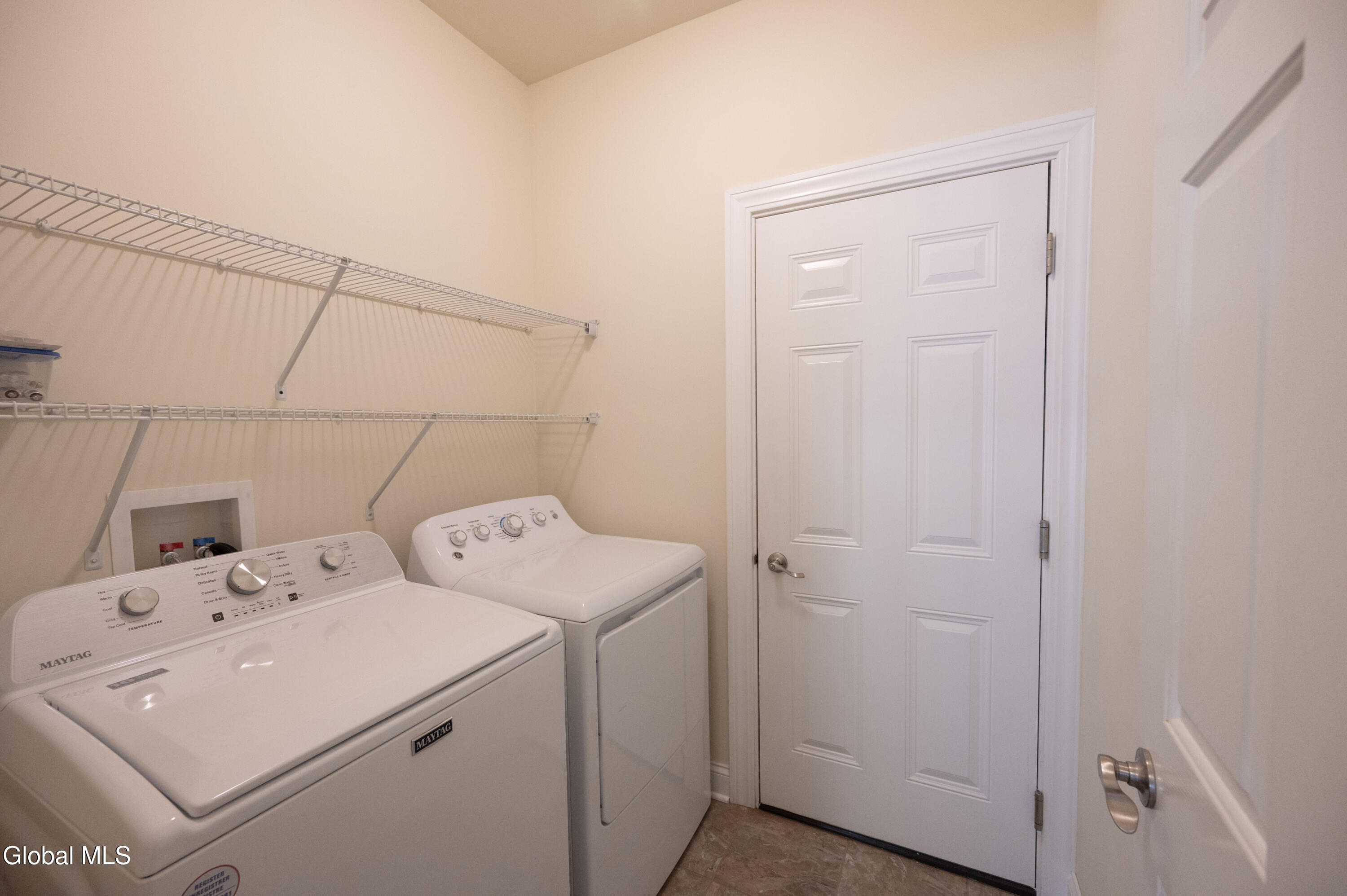 14 Stonebridge Drive Ballston Lake NY 12019