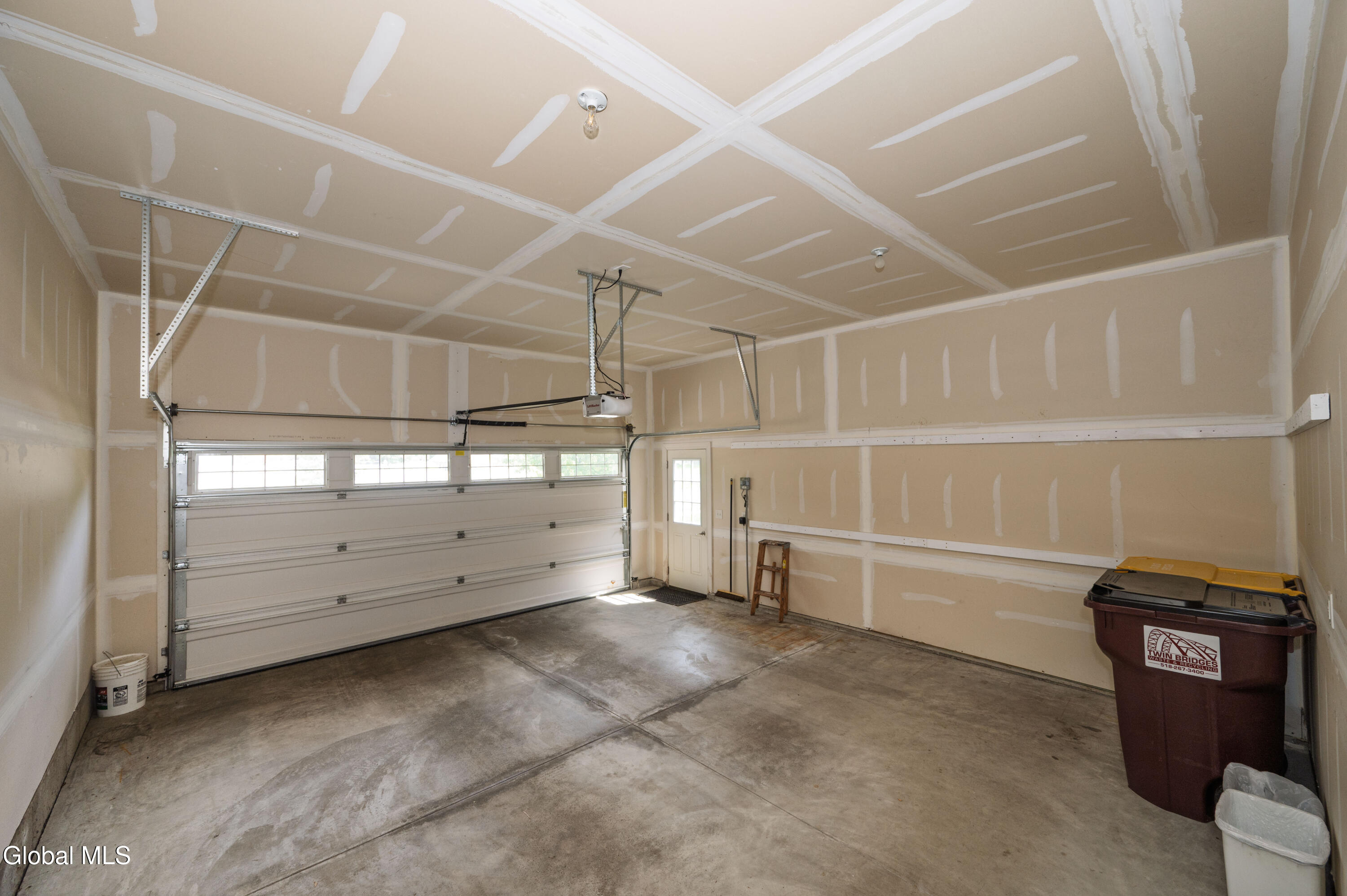14 Stonebridge Drive Ballston Lake NY 12019