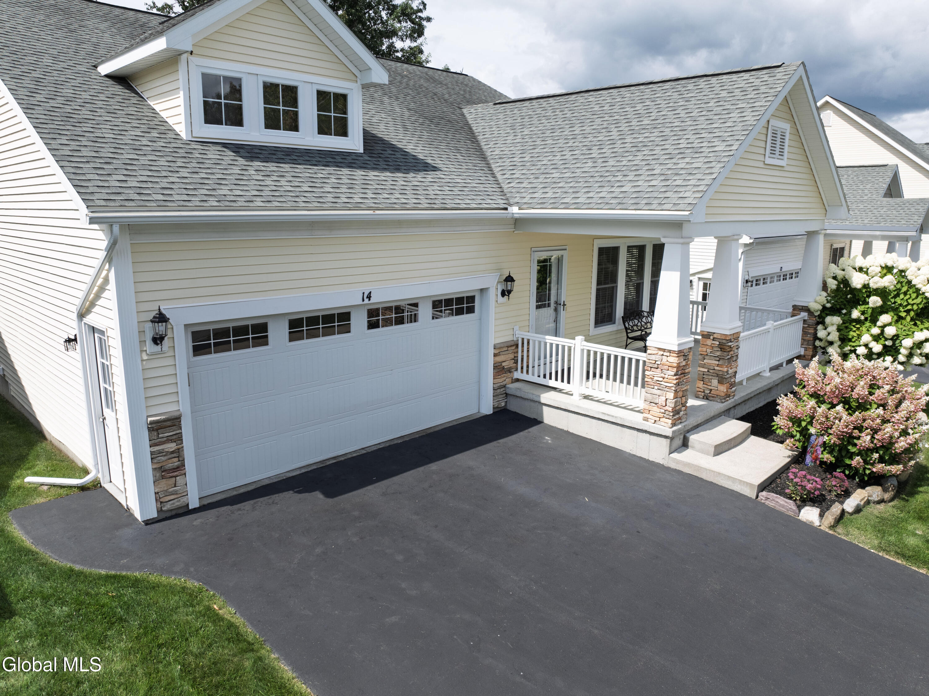 14 Stonebridge Drive Ballston Lake NY 12019