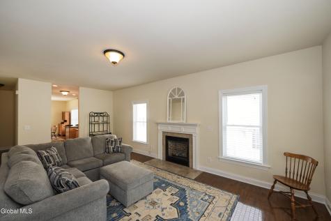 14 Stonebridge Drive Ballston Lake NY 12019