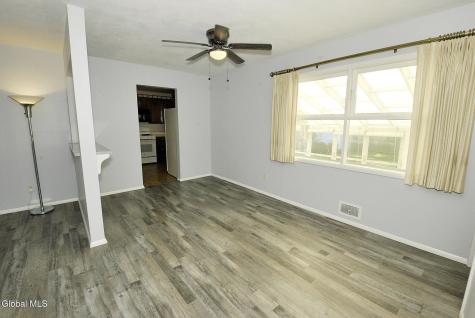 18 Tattersall Lane Albany NY 12205