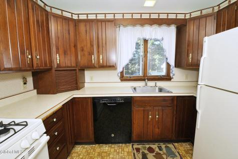 18 Tattersall Lane Albany NY 12205