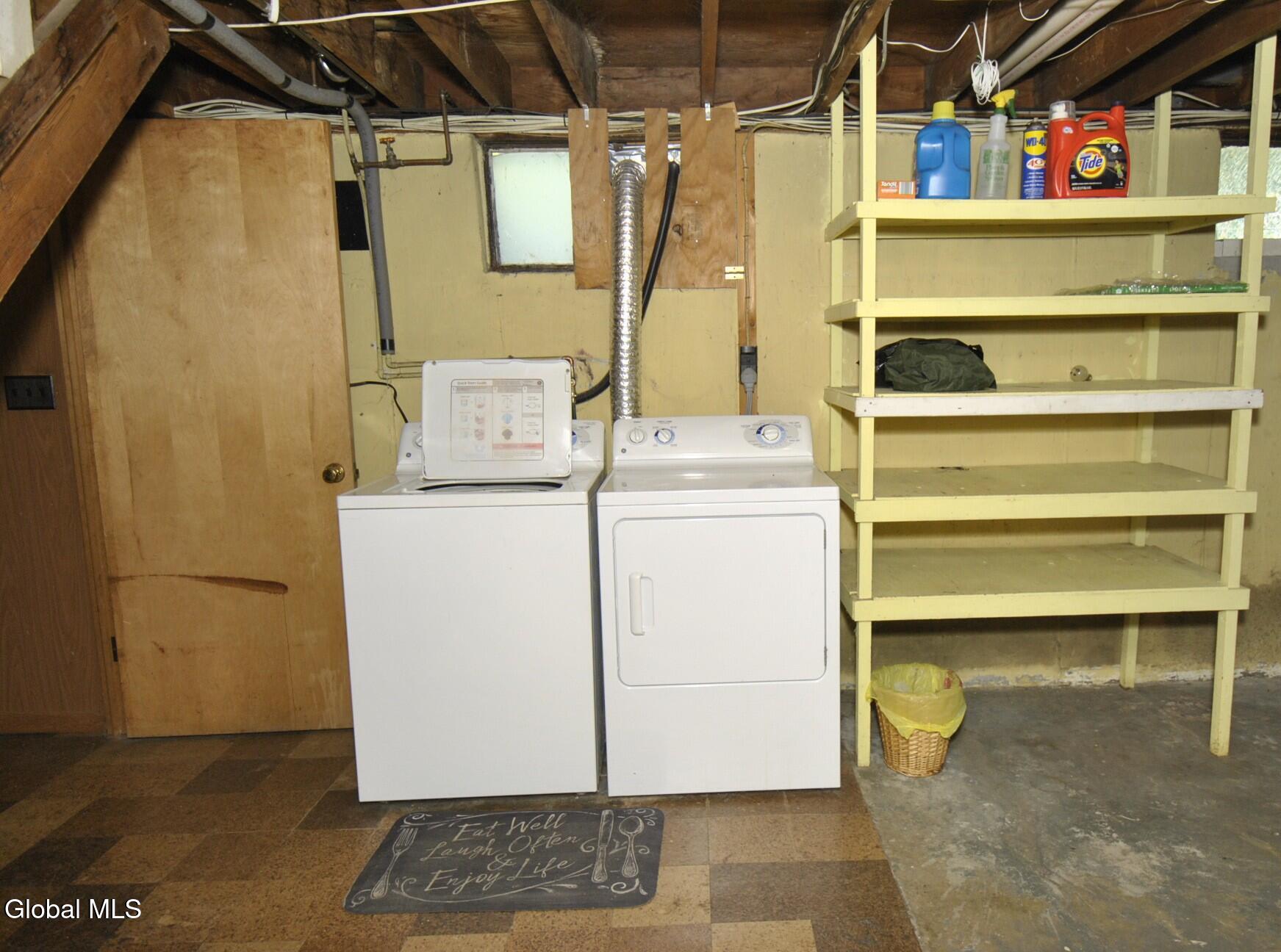 18 Tattersall Lane Albany NY 12205