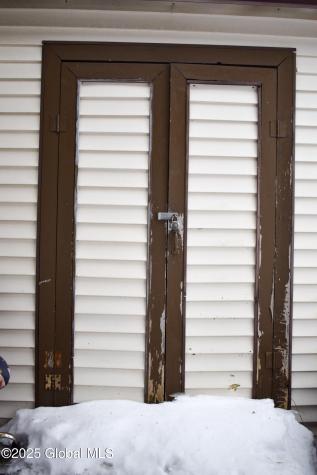 30 Wells Street Gloversville NY 12078