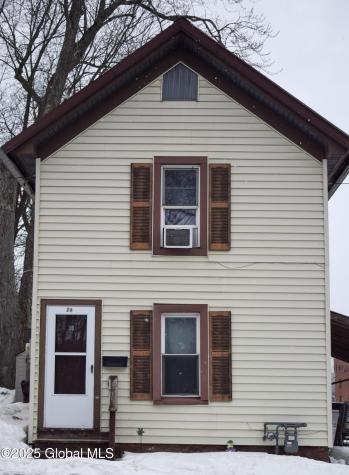 30 Wells Street Gloversville NY 12078