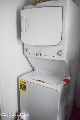 30 Wells Street Gloversville NY 12078