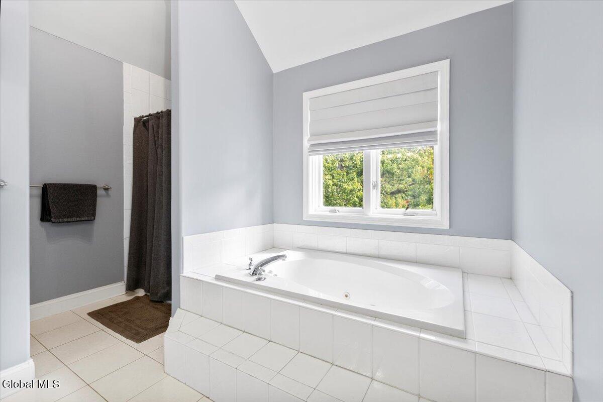 7 Seneca Court Slingerlands NY 12159