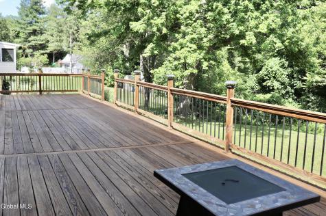 7 Seneca Court Slingerlands NY 12159