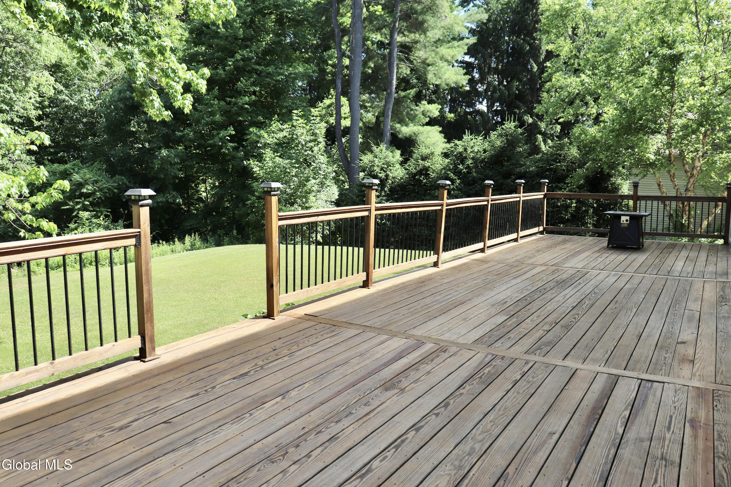 7 Seneca Court Slingerlands NY 12159