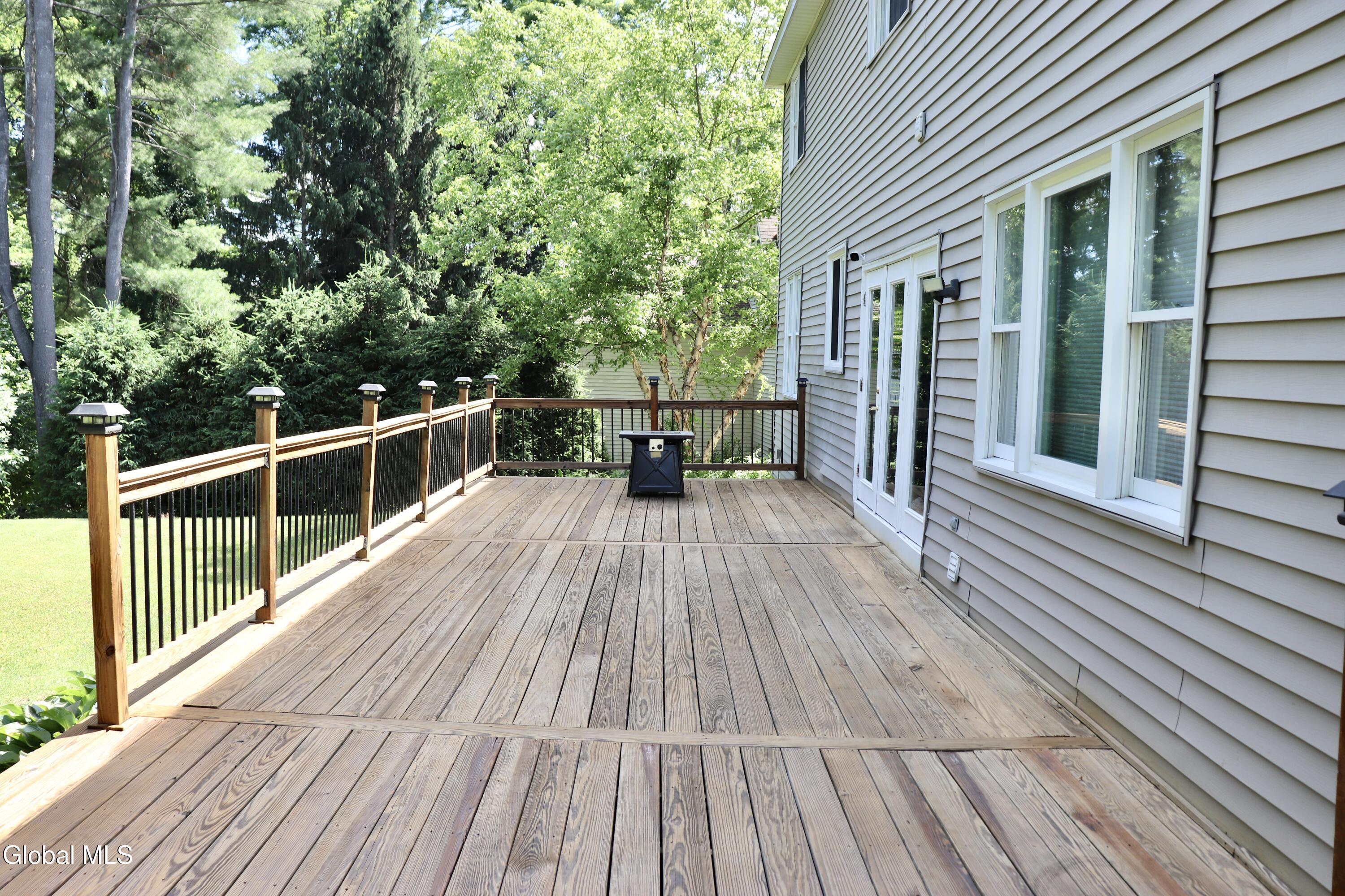 7 Seneca Court Slingerlands NY 12159