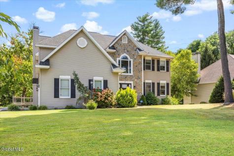 7 Seneca Court Slingerlands NY 12159