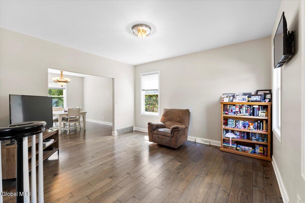 7 Seneca Court Slingerlands NY 12159