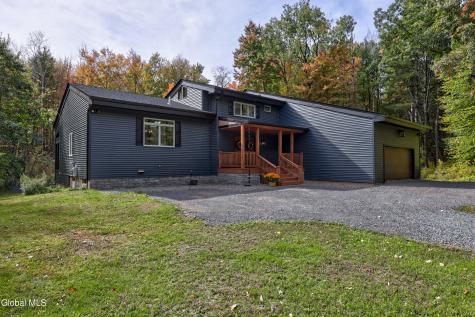 994 Hatlee Road Ballston Lake NY 12019